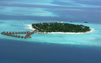 alimatha-aquatic-resort alimatha-aquatic-resort-aerial