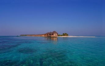 kuredu-island-resort kuredu-island-resort-sangu-water-villas-wide